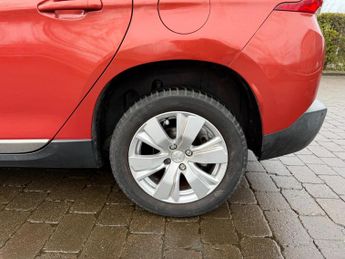 Peugeot 2008 Allure ALLURE 5-Door