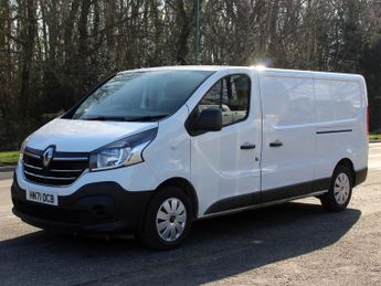 Renault Trafic 2.0 dCi ENERGY 30 Business+ Panel Van 5dr Diesel Manual LWB Stan