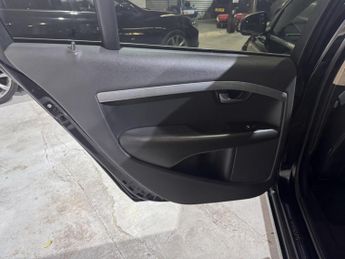 Volvo S80 2.4D SE Sport Saloon 4dr Diesel Geartronic (189 g/km, 160 bhp)