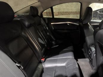 Volvo S80 2.4D SE Sport Saloon 4dr Diesel Geartronic (189 g/km, 160 bhp)