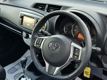 Toyota Yaris 1.33 VVT-i Icon+ 5dr Multidrive S