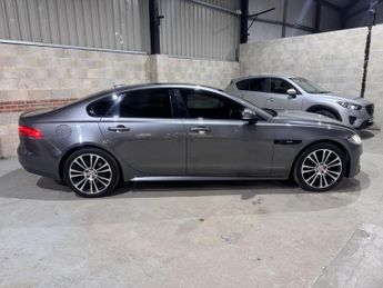 Jaguar XF 2.0d R-Sport Saloon 4dr Diesel Auto Euro 6 (s/s) (180 ps)
