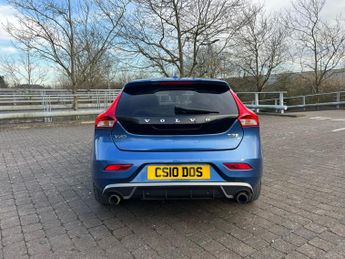 Volvo V40 T3 R-DESIGN PRO 5-Door