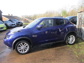 Nissan Juke ACENTA XTRONIC 5-Door