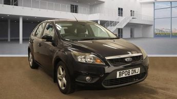 Ford Focus 1.6 Zetec Hatchback 5dr Petrol Manual (161 g/km, 99 bhp)