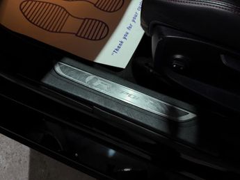 Jaguar XF 2.0d R-Sport Saloon 4dr Diesel Auto Euro 6 (s/s) (180 ps)