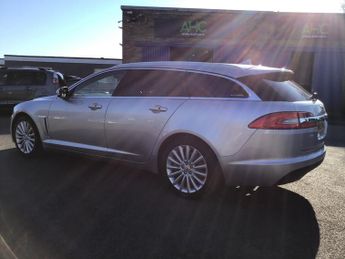 Jaguar XF 2.2d Premium Luxury Sportbrake 5dr Diesel Auto Euro 5 (s/s) (200