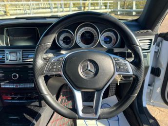Mercedes-Benz E Class E220 BLUETEC AMG LINE 2-Door