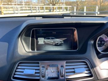 Mercedes-Benz E Class E220 BLUETEC AMG LINE 2-Door