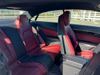 Mercedes-Benz E Class E220 BLUETEC AMG LINE 2-Door