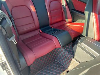 Mercedes-Benz E Class E220 BLUETEC AMG LINE 2-Door