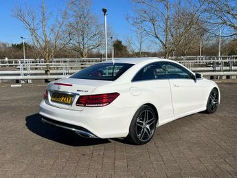 Mercedes-Benz E Class E220 BLUETEC AMG LINE 2-Door