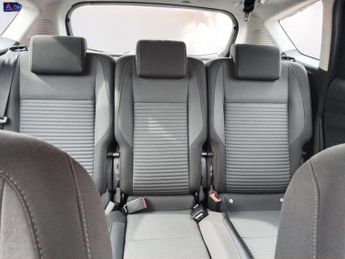Ford C-MAX 2.0 TDCi Titanium Powershift Euro 6 (s/s) 5dr (Nav)