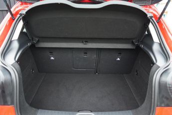 Mercedes-Benz A Class 1.6 A180 Sport (Executive) Hatchback 5dr Petrol 7G-DCT Euro 6 (s