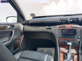 Mercedes-Benz C Class 2.1 C220 CDI Elegance SE 5dr