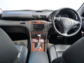 Mercedes-Benz C Class 2.1 C220 CDI Elegance SE 5dr