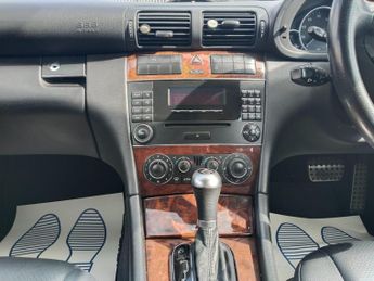 Mercedes-Benz C Class 2.1 C220 CDI Elegance SE 5dr