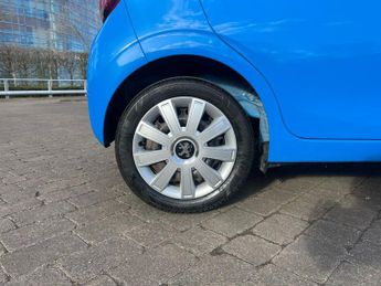 Peugeot 108 ACTIVE 5-Door