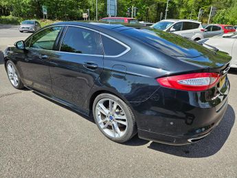 Ford Mondeo TITANIUM 5-Door