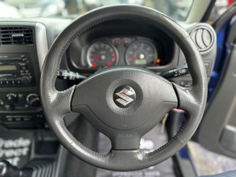 Suzuki Jimny JLX PLUS 3-Door