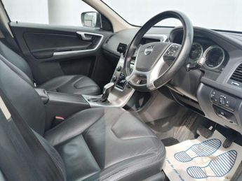 Volvo XC60 2.4 D5 SE Lux Nav Geartronic AWD Euro 5 5dr