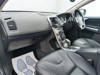 Volvo XC60 2.4 D5 SE Lux Nav Geartronic AWD Euro 5 5dr
