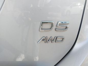Volvo XC60 2.4 D5 SE Lux Nav Geartronic AWD Euro 5 5dr