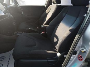 Honda Jazz /Fit  Hybrid Automatic