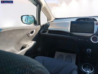 Honda Jazz /Fit  Hybrid Automatic