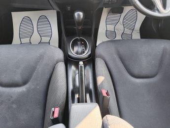 Honda Jazz /Fit  Hybrid Automatic
