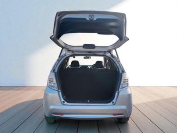 Honda Jazz /Fit  Hybrid Automatic