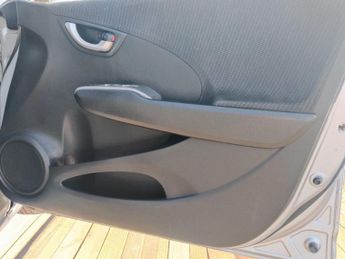 Honda Jazz /Fit  Hybrid Automatic