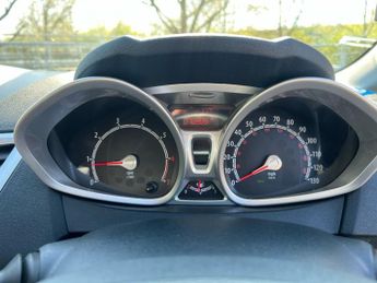 Ford Fiesta ZETEC 3-Door