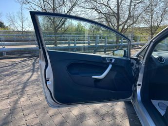 Ford Fiesta ZETEC 3-Door