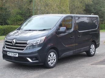 Renault Trafic 2.0 dCi Blue 28 Sport Panel Van 5dr Diesel Manual SWB Euro 6 (s/