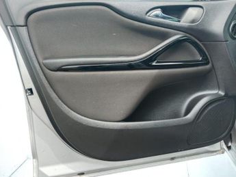 Vauxhall Zafira Tourer 2.0 CDTi SRi Auto Euro 5 5dr