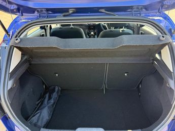 Ford Fiesta ZETEC 5-Door
