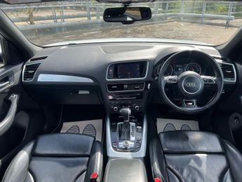 Audi Q5 TFSI QUATTRO S LINE PLUS 5-Door