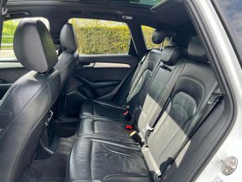 Audi Q5 TFSI QUATTRO S LINE PLUS 5-Door