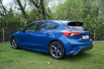 Ford Focus 1.5 EcoBlue ST-Line Hatchback 5dr Diesel Auto Euro 6 (s/s) (120 