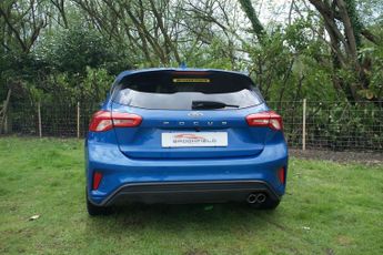 Ford Focus 1.5 EcoBlue ST-Line Hatchback 5dr Diesel Auto Euro 6 (s/s) (120 