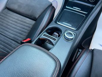 Mercedes-Benz CLA Class CLA 220 D AMG LINE 4-Door