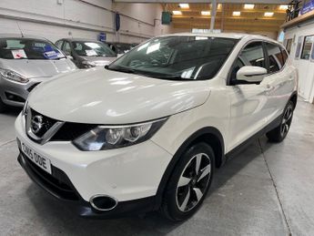 Nissan Qashqai 1.5 dCi n-tec SUV 5dr Diesel Manual 2WD Euro 5 (s/s) (110 ps)