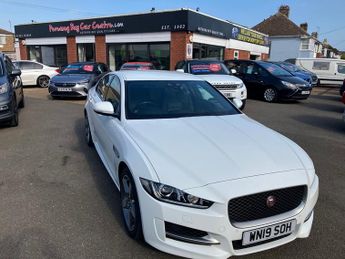 Jaguar XE R-Sport Ingenium 4 Dr Auto [8]