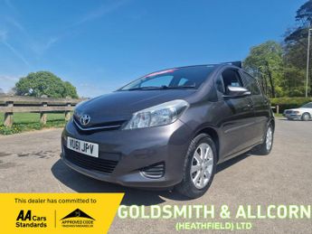 Toyota Yaris 1.33 VVT-i TR 5dr+++LOW MILEAGE ONLY 37,000 MILES+++SAT/NAV,REAR