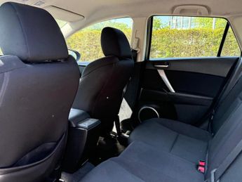 Mazda 3 SPORT 5-Door