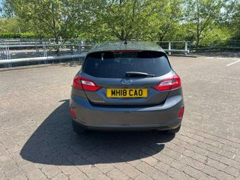 Ford Fiesta TITANIUM 5-Door