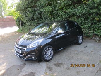 Peugeot 208 PURETECH S/S ALLURE 5-Door