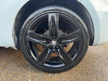 SEAT Ibiza 1.4 TSI Cupra Sport Coupe 3dr Petrol DSG Euro 5 (180 ps)