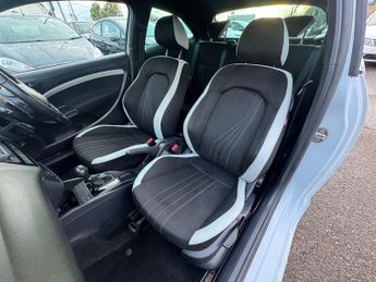 SEAT Ibiza 1.4 TSI Cupra Sport Coupe 3dr Petrol DSG Euro 5 (180 ps)